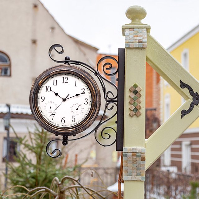 CHUANK Sales Outdoor Garden Retro Clock Waterproof Temperature Measurement Hygrometer 12 Inches Outdoor