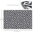 thumbnail image 3 of Outsunny Tapis Extérieur Réversible pour VR, Noir et Blanc, 4 Pieds x 6 Pieds, Imperméable, Résistant aux UV, 3 of 10