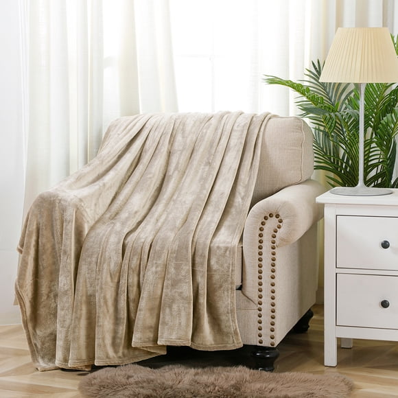 Bourina Couverture Polaire en Flanelle (Beige, Neuve, Format Jeté), Légère et Confortable, en Microfibre, Idéale pour Canapé, Lit, Camping et Voyages, 127 X 152 cm.