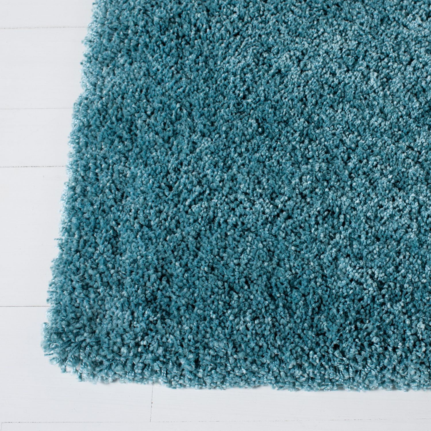Safavieh Milan Harlow Solid Shag Area Rug