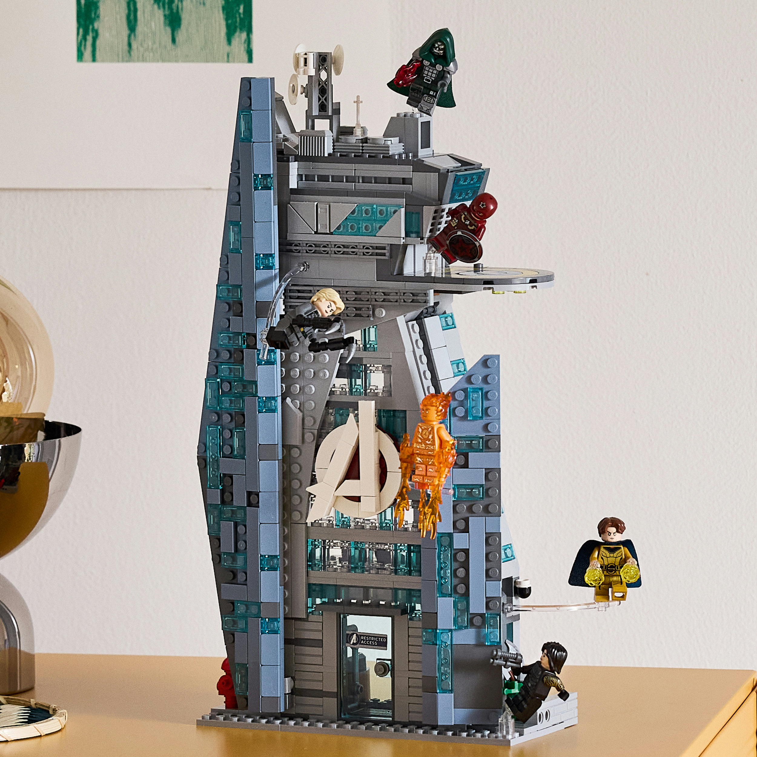 LEGO Marvel Avengers : Doomsday – La nouvelle tour des Avengers 76352