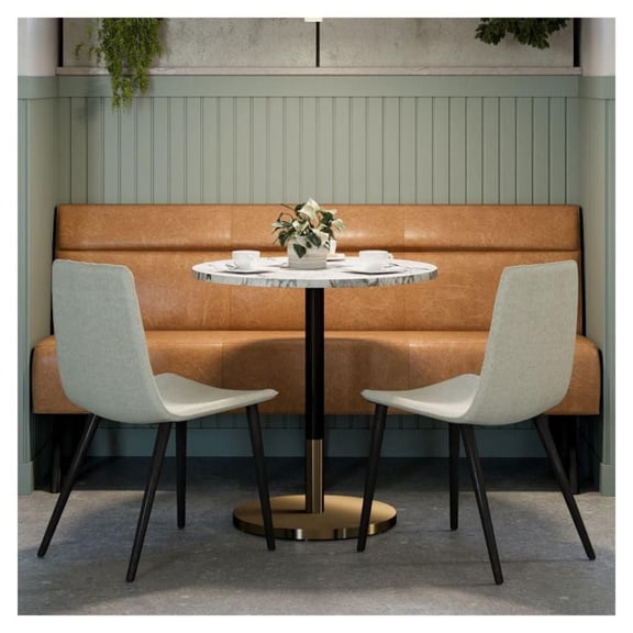 La table de salle à manger ronde allie élégance intemporelle et design contemporain. Plateau luxueux en faux marbre, détails dorés brossés et base noire mate robuste.