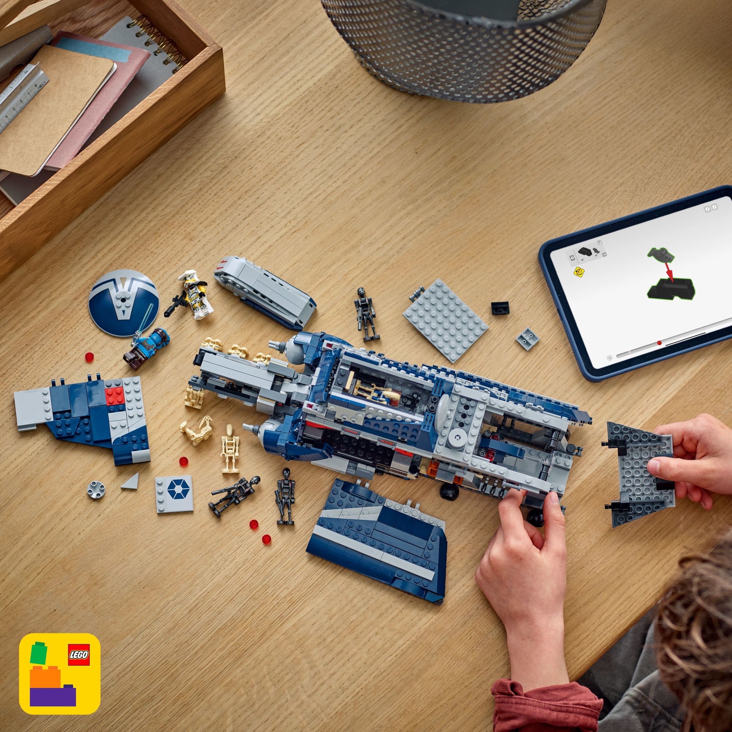 LEGO Star Wars : La Guerre des Clones Le TMT des Séparatistes de la Bataille de Felucia, Ensemble 75435
