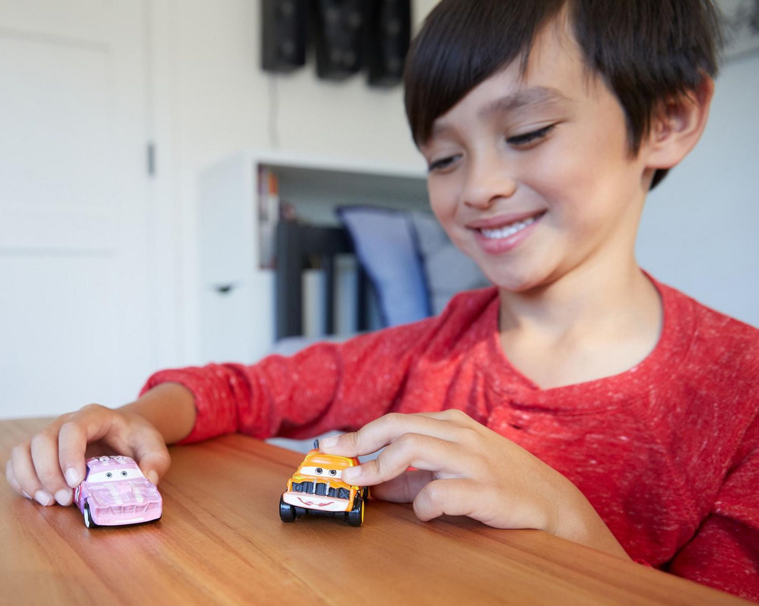 Disney Pixar Cars Tailgate and Pushover 2-Pack - Walmart.ca