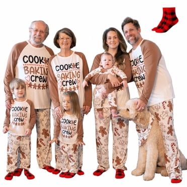 PatPat Pyjamas de Noël 2 Pcs pour Femmes Ensembles de Pjs Assortis pour la Famille Imprimés Mignons de Bonhomme en Pain d'Épice Haut à Manches Longues et Pantalon Tenue de Nuit avec Chaussettes des Fêtes, Kaki, m