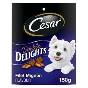 CESAR DOUBLE DELIGHTS Dog Treats, For Small Breed Adult Dogs, Filet Mignon Flavour, No Artificial Flavours, No Artificial Colours, Less Than 3 Calories Each, 150g Pouch