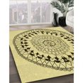 thumbnail image 3 of Ahgly Company Tapis d'Intérieur Lavable en Machine Carré Transitionnel Jaune Soleil, 6 Pieds Carré, 3 of 7