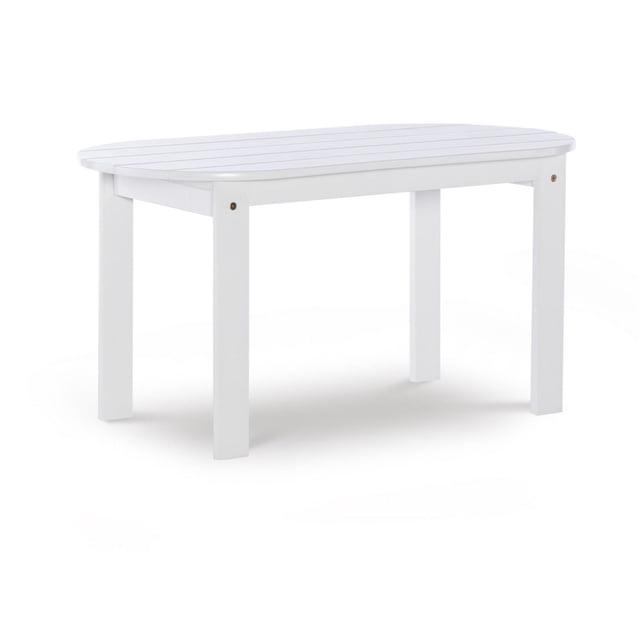 Table Basse d'Extérieur Adirondack Blanche avec Dessus Spacieux à Lattes et Pieds Carrés Robustes en Bois d'Acacia Massif avec Fini Teinture Blanche, Présentée en Vue 3/4 de devant sur Fond Blanc, Idéale pour une Utilisation Intérieure Ou Extérieure au Salon et Souvent Utilisée pour Ajouter une Touche Traditionnelle de Style Chalet.