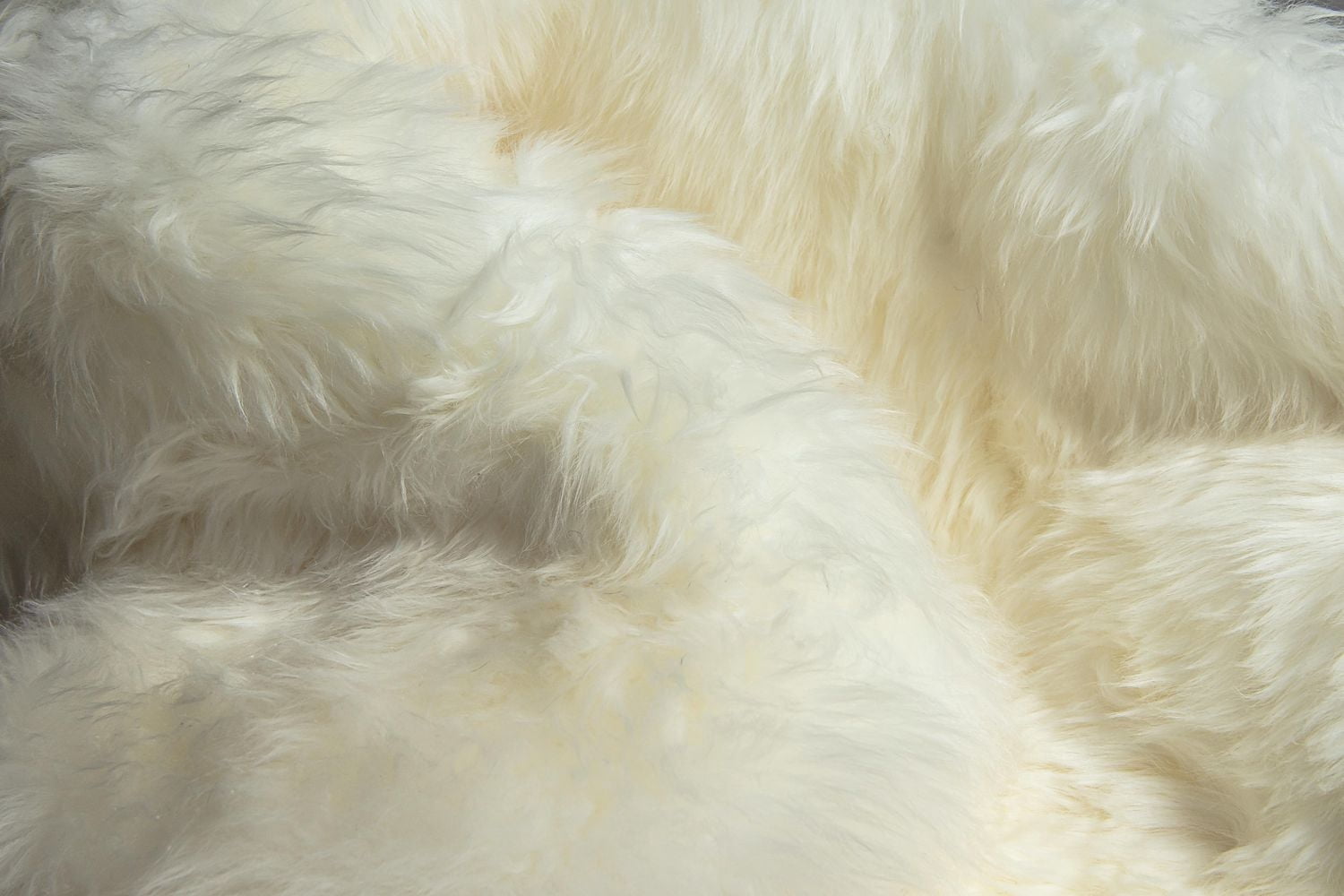 TAPIS EN PEAU DE MOUTON NOUVELLE-ZÉLANDE - NATUREL