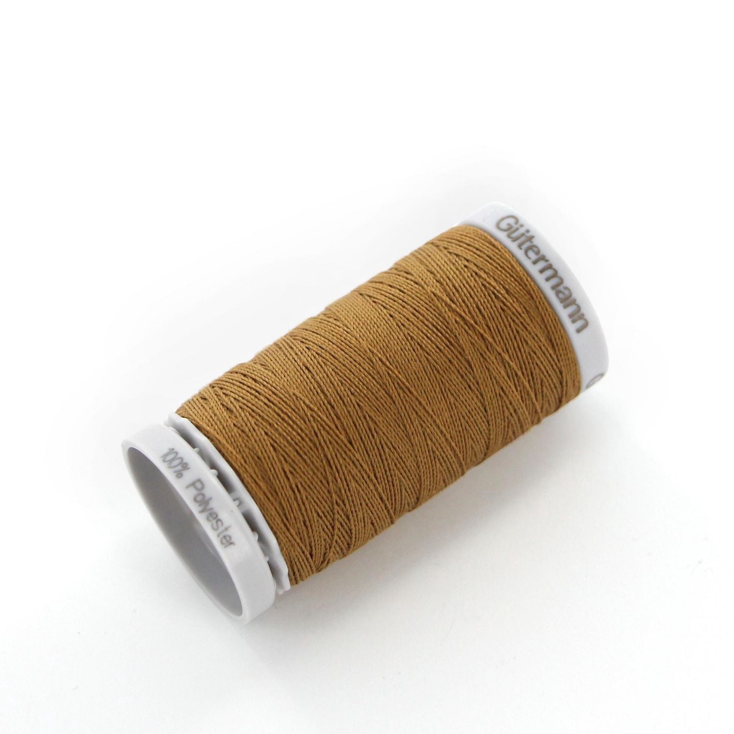 GÜTERMANN Extra Strong polyester fil 100 m (109.4 yd) No. 40