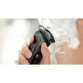 thumbnail image 3 of Philips Series 5000, Wet & Dry Electric Shaver with Cable-free Quick Clean Pod, S5586, 3 of 5