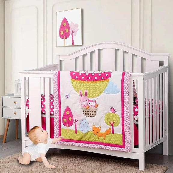 Sweet Baba Ensemble de Lit de Bébé 100 % Coton, Ensemble de Literie de Luxe à Fleurs pour Bébé Fille en Blanc/ 3 Pcs - Courtepointe de Lit de Bébé, Drap-Housse, Jupe de Lit de Bébé