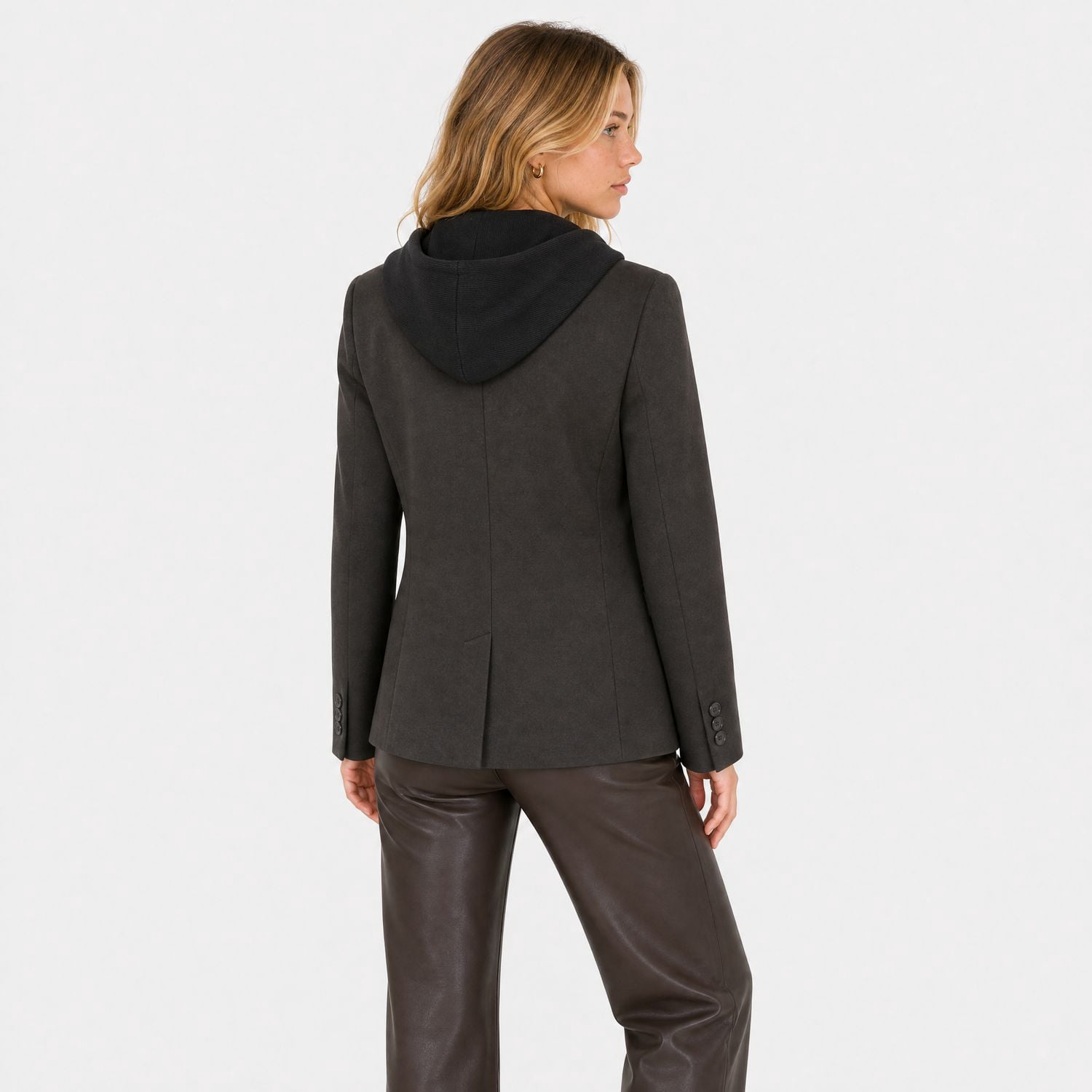Devoted, Blazer de plongée à capuchon