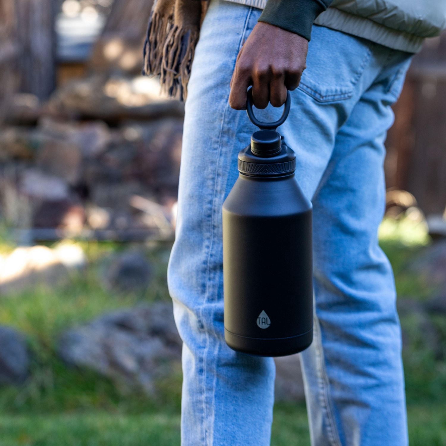 TAL Ranger Bouteille d'eau en acier inoxydable 1,8 l, Noir