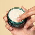 thumbnail image 4 of Harry's Malleable Hold, Matte Finish Without Stickiness Texturizing Hair Putty, 2.5 Ounce, 4 of 5