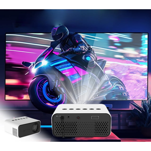 TopLLC Mini Projector Mini Projecteur HD Automatique Portable Affiché dans une Installation de Divertissement à Domicile. le Projecteur compact Blanc Présente un Panneau avant Perforé pour la ventilation, Plusieurs ports d'Entrée Incluant USB et HDMI, et un Objectif sur le Côté Gauche. Il Projette une image Vibrante d'Un Motocycliste en Couleurs Néon sur un Grand Écran, Mettant en Valeur Ses Capacités Haute Définition. Convient à une Utilisation Intérieure et Extérieure, Prend en Charge Divers Appareils comme les Ordinateurs, les Téléphones et les consoles de Jeu. le Projecteur Est Léger, Mesure 11x9x5 cm,
