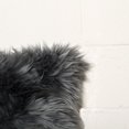 thumbnail image 4 of 2 Pqt Coussins en Mouton 18"X18", 4 of 6
