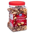 thumbnail image 2 of Great Value Deluxe Mixed Nuts, Kosher, Made in Canada, 1.13kg, 2 of 5