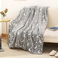 thumbnail image 1 of Couverture en Molleton Multicolore, Jeté en Polyester Doux et Confortable avec Bordure Double Face, Couverture Sans Charpie pour Usage Intérieur et Extérieur, 100x150 cm, Portable et Légère, 1 of 6