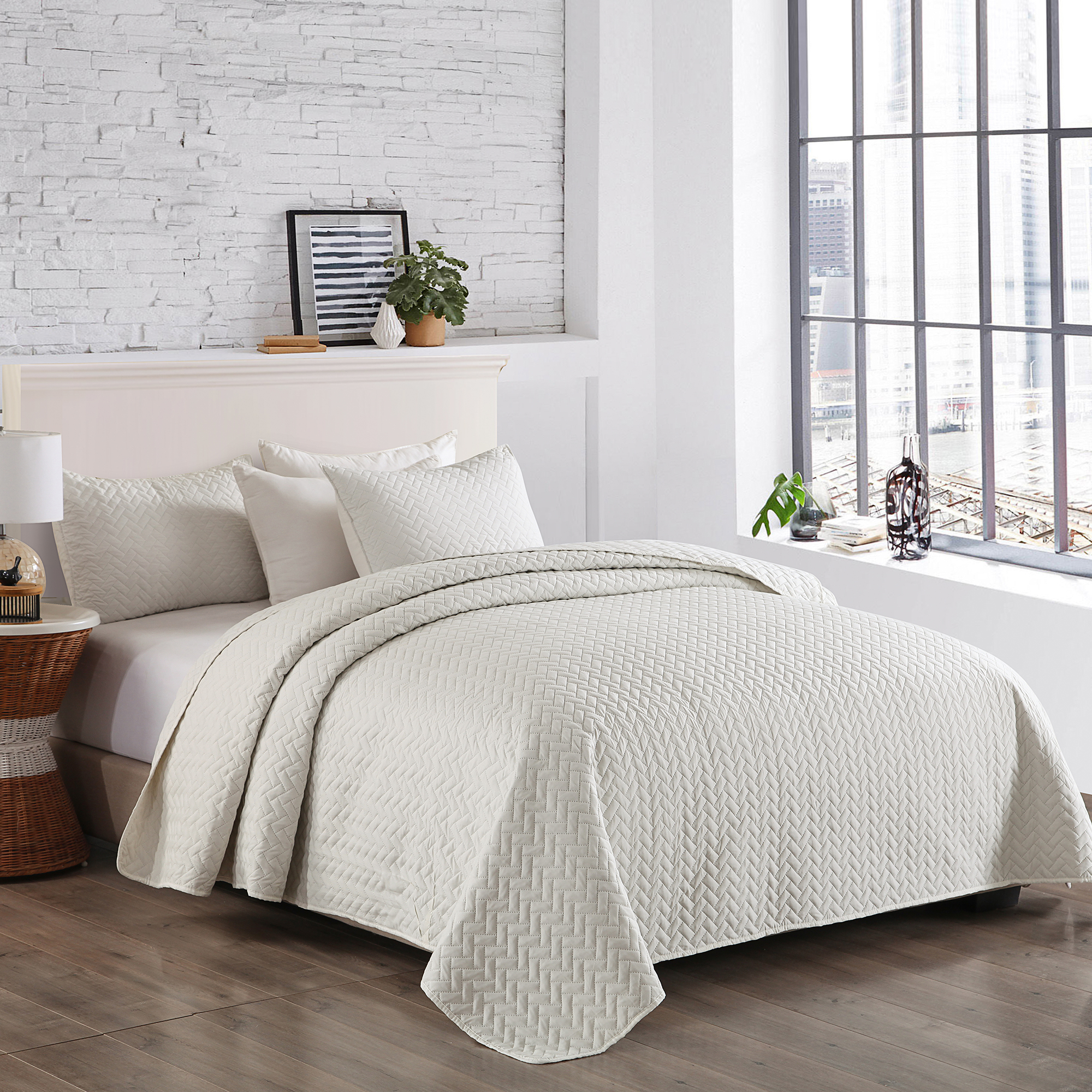JML Quilt Set King 3 Piece Coverlet, Microfiber Embossed Bedspread with 2 Shams,92"x104"