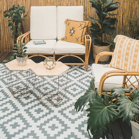 Outdoor Rugs, Reversible Patio Mat 9 x 18 ft, Waterproof Camping Rugs for Indoor/Outdoor, Patio, RV, Picnic, Beach, Backyard, Deck, Gray & White