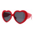 thumbnail image 1 of Lunettes de Soleil pour Femmes Surdimensionnées Emblématiques à Cœur en Plastique Épais pour Bras Rouge Noir, 1 of 4