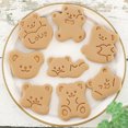 thumbnail image 4 of Agiferg Moule à Biscuits Ours Dessin Animé 3d Tridimensionnel Pressage Moule à Biscuits en Plastique Outil de Cuisson pour Fondant, 4 of 8