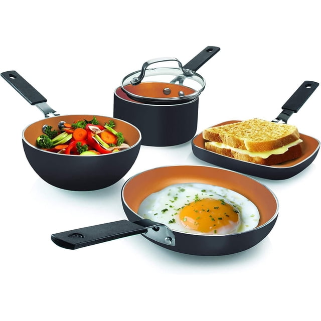 Gotham Steel Mini StackMaster Ensemble de Batterie de Cuisine Antiadhésive de 5 Pcs avec Poêle à Frire de 6,5 Po pour Cuire un Oeuf avec des Herbes, Poêle Carrée de 6,18 Po Tenant un sandwich au Fromage Grillé, Casserole de 0,76 qt avec Couvercle en Verre et wok de 5,75 Po avec Légumes Mélangés, Tous avec Extérieur Noir et Intérieur en Céramique Antiadhésive Ton Cuivre, Empilable pour un Rangement Gain de Place et Compatible Lave-Vaisselle.