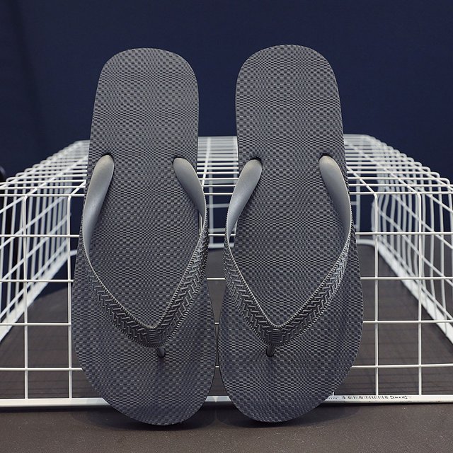 Men's Summer Sandals Beach Slides Platform Slippers Soft Anti-Slip Water Friendly Eva Foam Sole