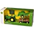 thumbnail image 3 of TOMY John Deere Ensemble de Fenaison Moulé sous Pression, Vert, 3 of 9