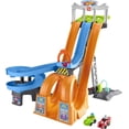 thumbnail image 1 of Little People Hot Wheels La Tour des boucles de course, 1 of 6