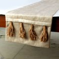 thumbnail image 3 of Le HomeCentric décoratif Table Runner 14 '' x 36 '' Suede avec feuille et glands - Kayla, or, modèle de couleur unie, 3 of 4