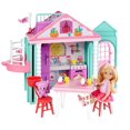 thumbnail image 1 of Club Barbie – Maison de Chelsea, 1 of 8