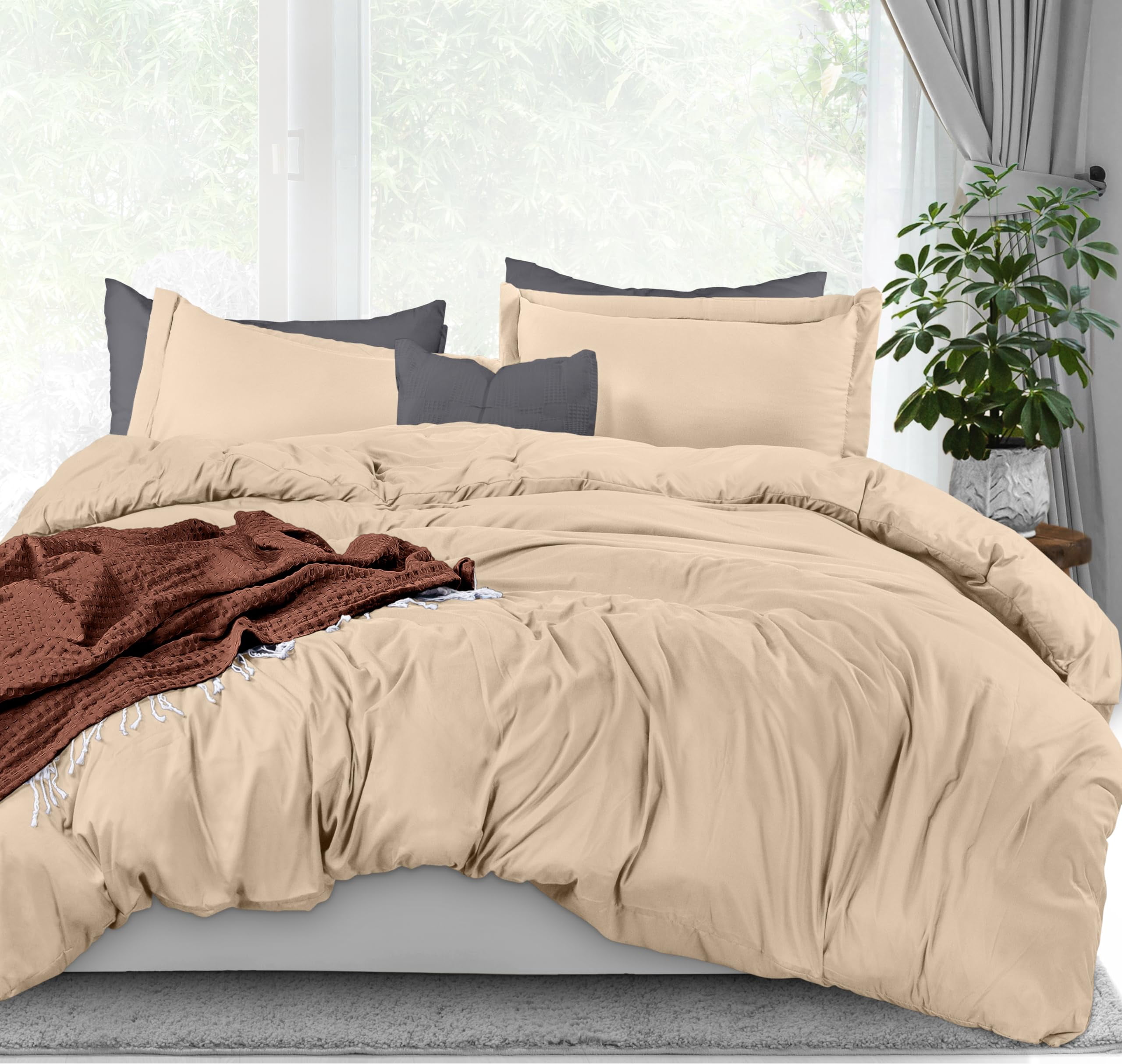Utopia Bedding Duvet Cover King Size - 1 Duvet Cover with 2 Pillow Shams - 3 Piece Bedding Duvet Cover with Zipper Closure - Soft Brushed Microfiber 104 X 90 Inches (King Royal Blue)