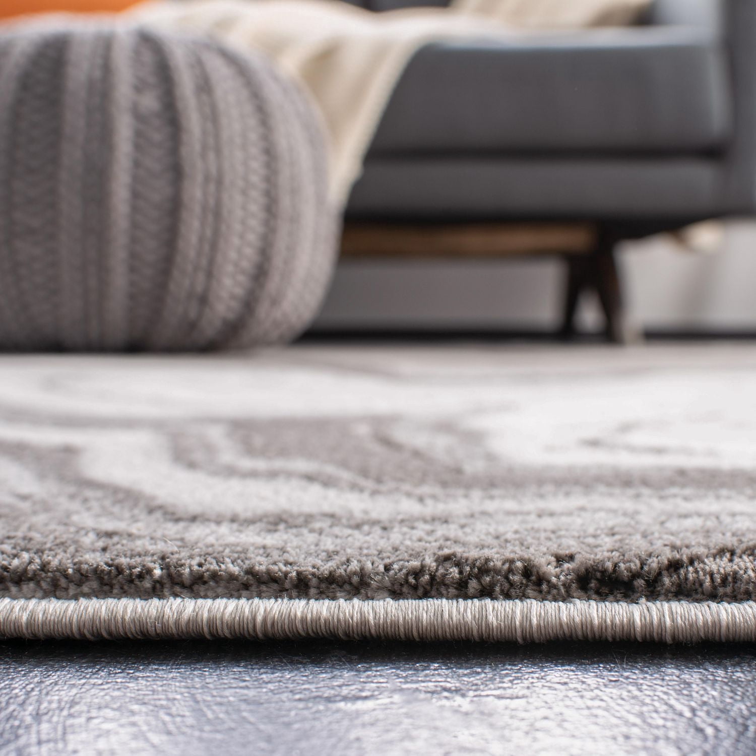 SAFAVIEH Craft Angjelko Tapis Abstrait