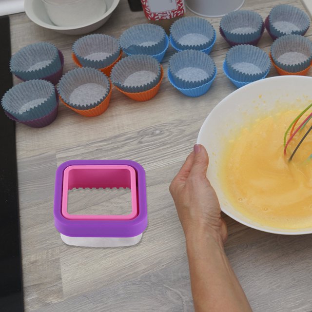 Dinosaur Sandwich Edger and Cartoon Pocket Bread Cutter for Kids Sealed Cookie Making