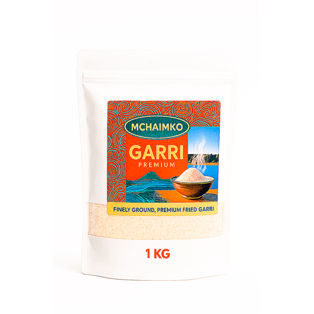 Garri Ijebu 1 kg par MCHAIMKO, un Produit Haut de Gamme à Base de Manioc Emballé dans un Sac Blanc Refermable avec un Motif d'Étiquette Rouge et Bleu vibrant. l'Étiquette Met en Valeur « Finement Moulu, Garri Frit de Qualité Supérieure » et Présente une image d'Un Bol de Garri. Sans Gluten, Casher, Végétarien, halal et à Base de Plantes, Cet Aliment Africain Traditionnel Est Polyvalent pour l'Eba, les Céréales, la Pâtisserie Ou comme Collation.