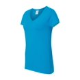 thumbnail image 1 of Gildan - T-Shirt à Col en V pour Femmes en Coton Épais, 1 of 1