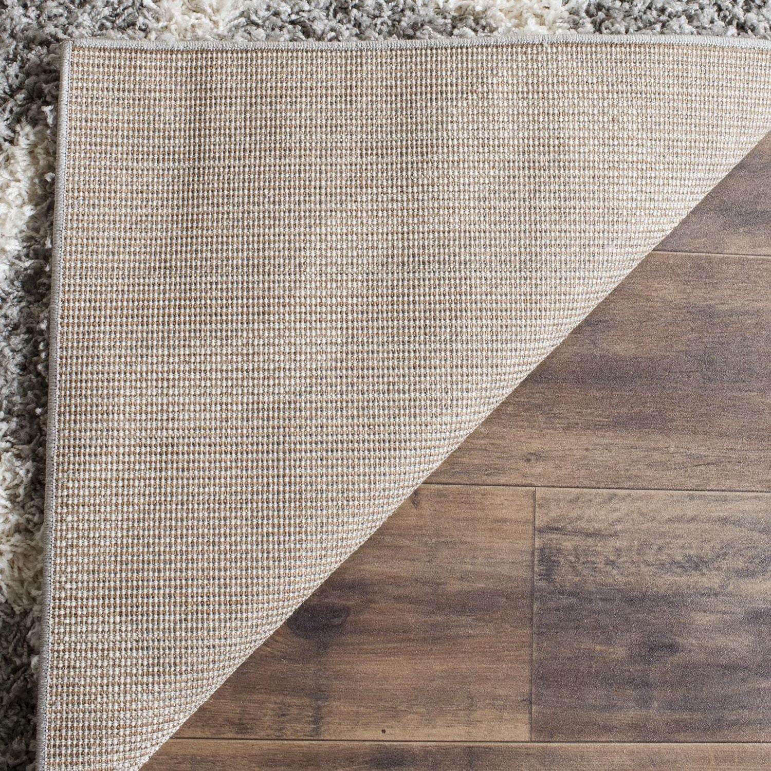 Safavieh Dallas Logan Geometric Shag Area Rug