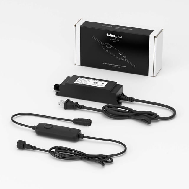 Twinkly Pro Contrôleur de Ligne d'Alimentation Wi‐Fi 1 Port, Contrôleur Blanc Orienté vers l'Avant avec Prise d'Alimentation Coaxiale, Câble de Port 4,24 Po et Cordon d'Alimentation CA 5 Pi Attaché; compatible iOS, Wi‐Fi et Bluetooth, Homologué UL IP65 pour Usage Intérieur/extérieur, Contrôle jusqu'à 250 Ampoules RVB Ou RVBW (500 avec Répartiteur en Y en Option).