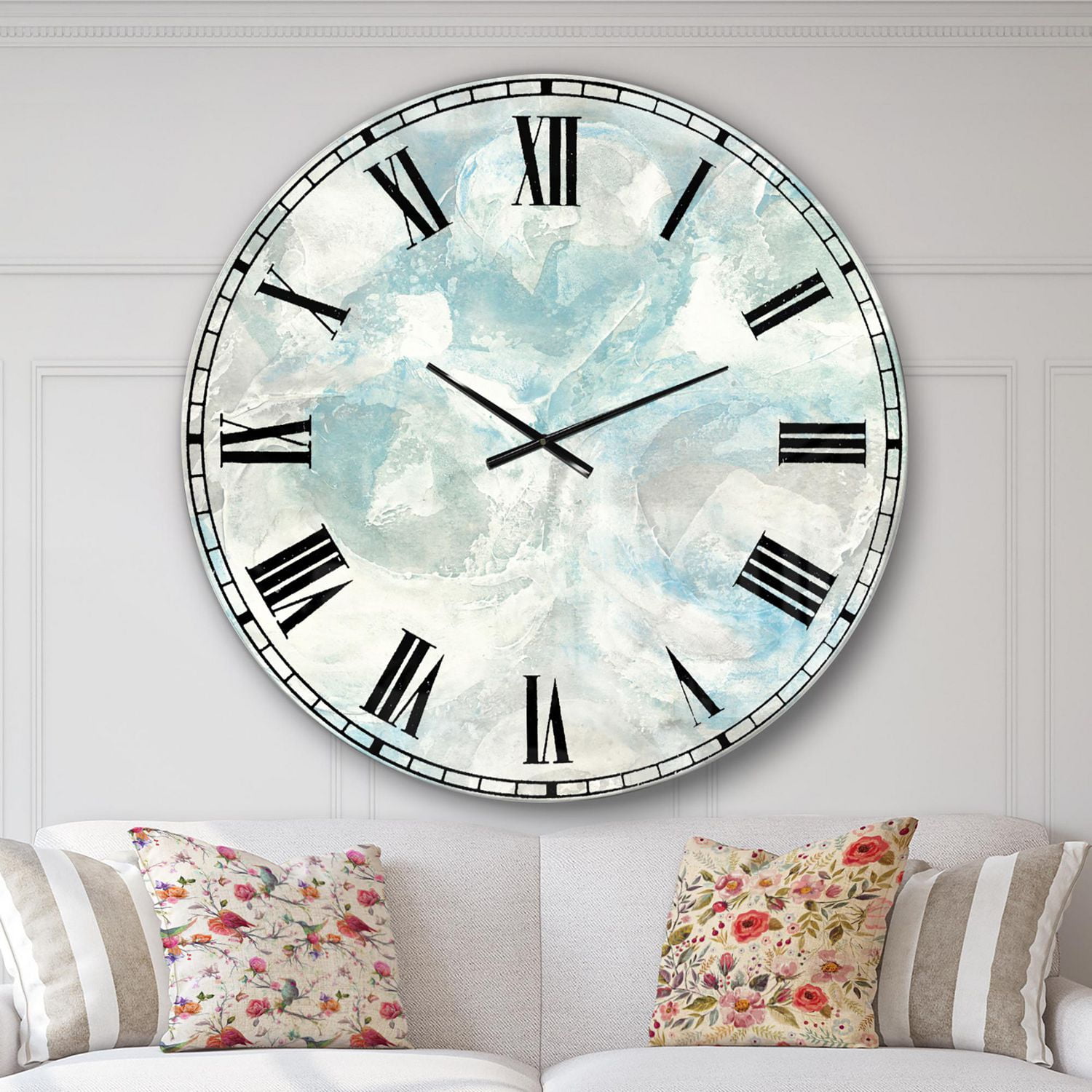 Designart Nuance bleu pâle III horloge murale