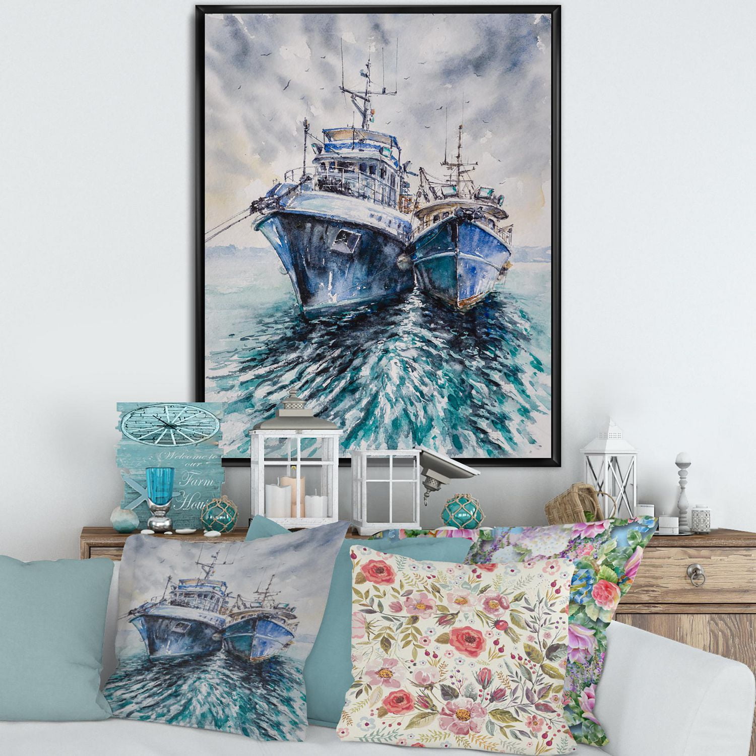 Designart Deux bateaux de pêche avant une tempête ancrés ART MURAL À CADRE FLOTT