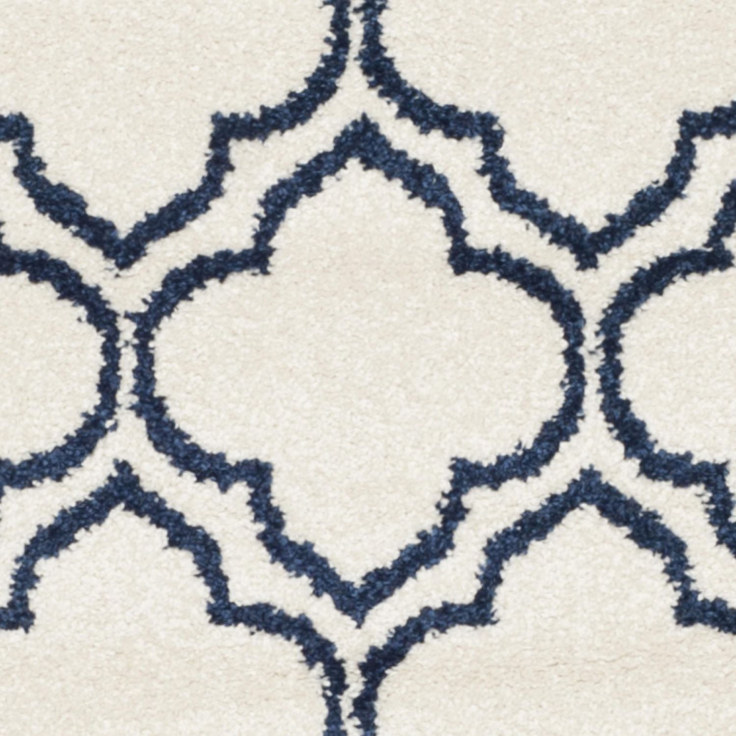 Safavieh Amherst Wilson Geometric Area Rug