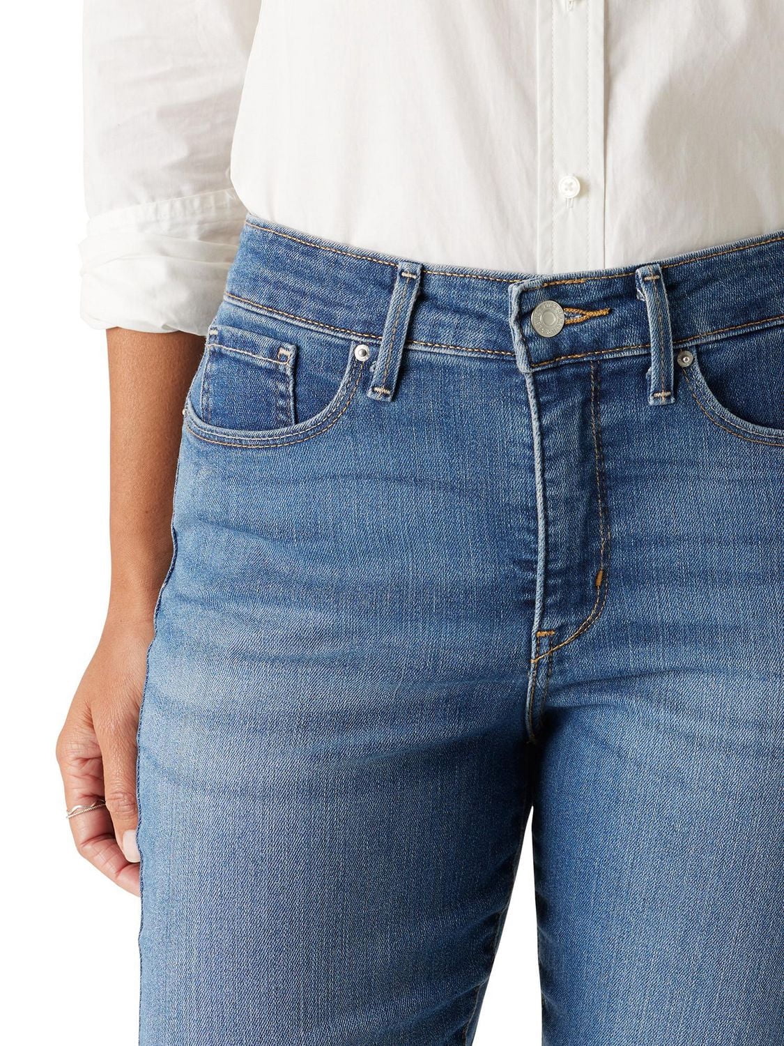 Levi Strauss Signature™ Women's Mid Rise Bootcut Jeans
