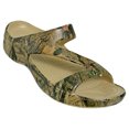 thumbnail image 1 of Women's Mossy Oak Z Sandals Breakup Infinity Size 10, 1 of 1