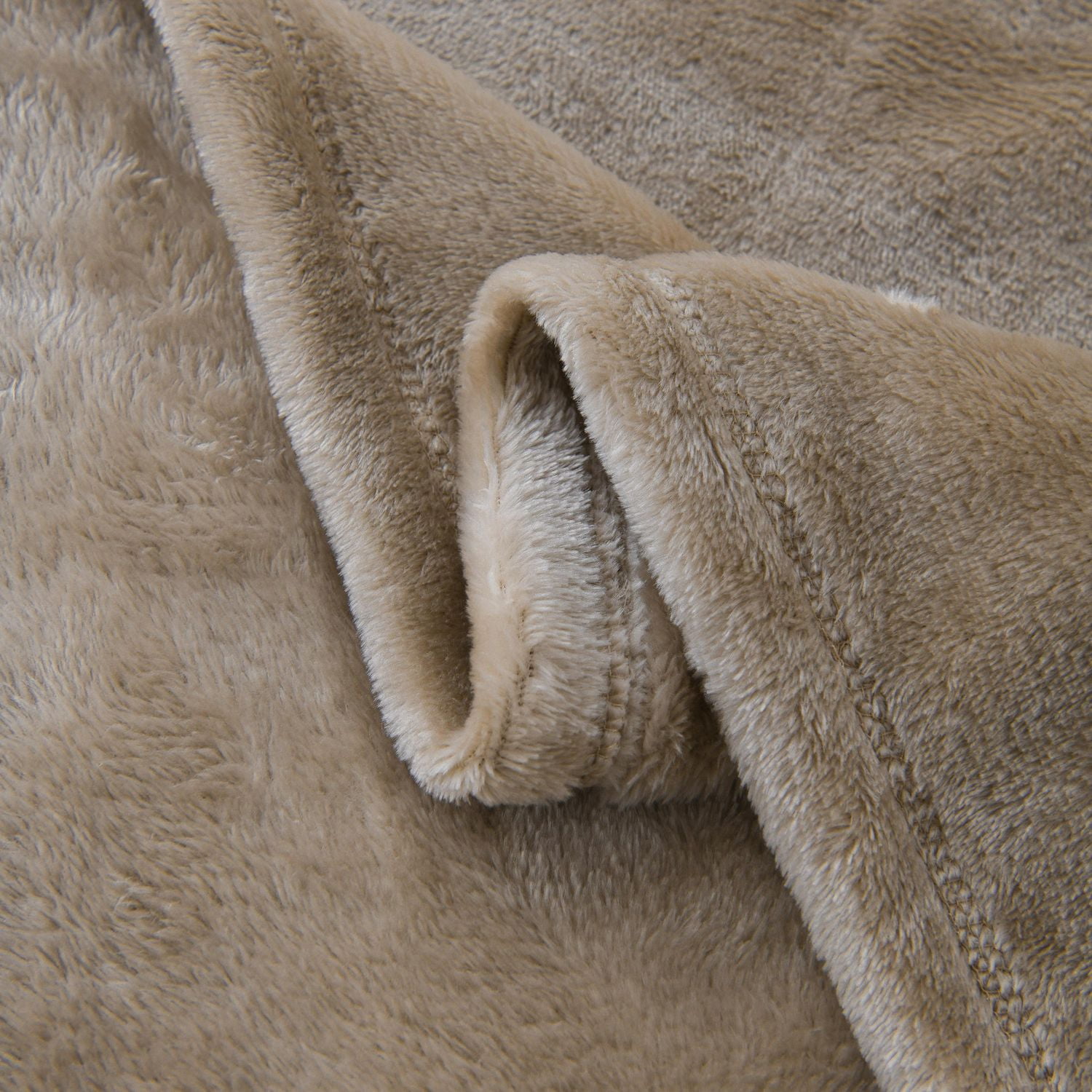 Mainstays Plush Blanket Brown DQ