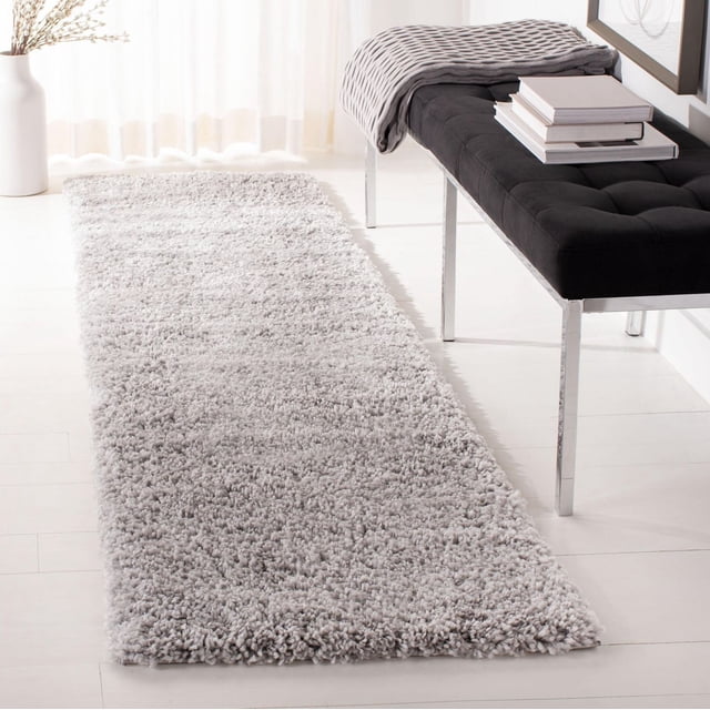 SAFAVIEH Fontana Jamie Solid Plush Shag Area Rug