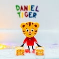thumbnail image 3 of Glo Pals - Jouet de Bain Activé par l'Eau avec 2 Cubes Lumineux Réutilisables pour Jeu Sensoriel - Daniel Tiger, 3 of 5
