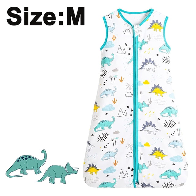 Couverture Portable pour Bébé en Coton, Sac de Sommeil Unisexe Sans Manches, Taille M, avec une base Blanche et des Imprimés de Dinosaures Colorés. Fabriquée en Mousseline de Coton Respirante et Ultra Douce, Elle Comprend une Fermeture Éclair Bidirectionnelle pour des Changements de Couche Faciles et un Couvre-Protecteur pour Empêcher les Rayures. La Conception Sans Manches Assure un Mouvement Libre des Bras et Réduit la Surchauffe, Tandis Que l'Ajustement Spacieux Favorise un Développement Approprié des Hanches. Convient à l'Été et aux Bébés de 12 à 24 Mois.
