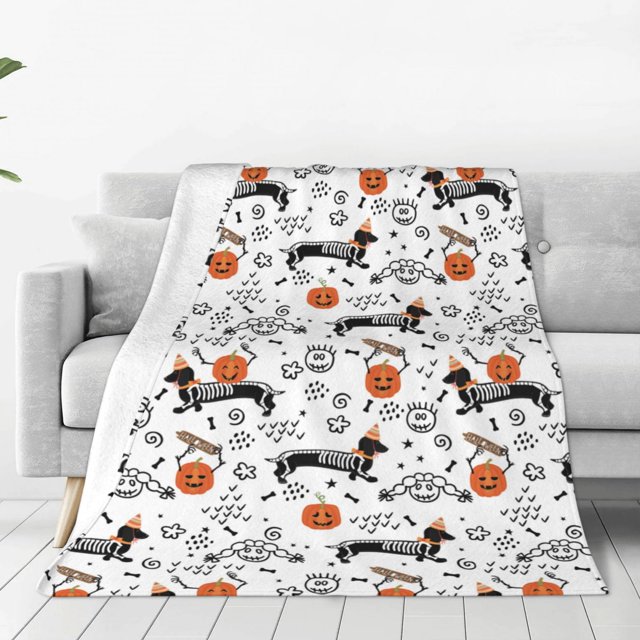 KLL Halloween Dachshund Pattern Fleece Throw Blanket,Fleece Throw Blankets for Couch & Bed All Season Use-60"x50"